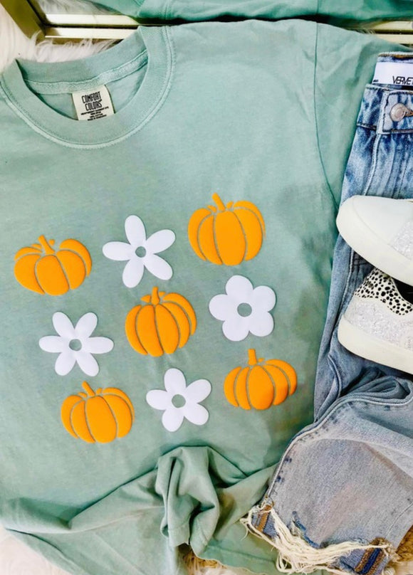 Bay Pumpkin Puff Tee